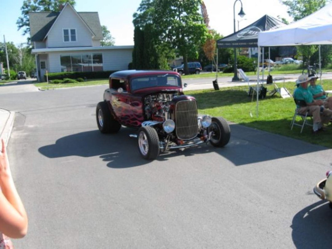 Robert B. Bennett's album, 2008 Cherry Festival Car Cruise