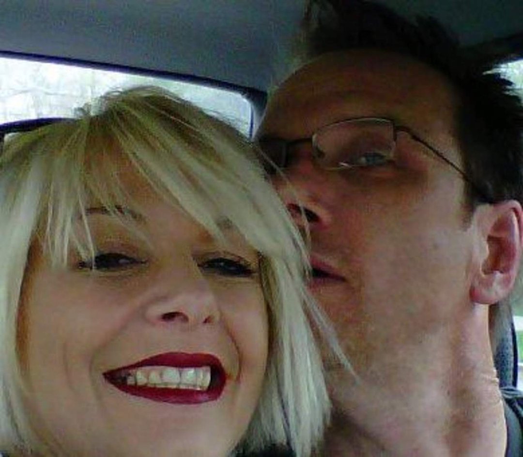 Deborah Abernathy's album, Profile Pictures