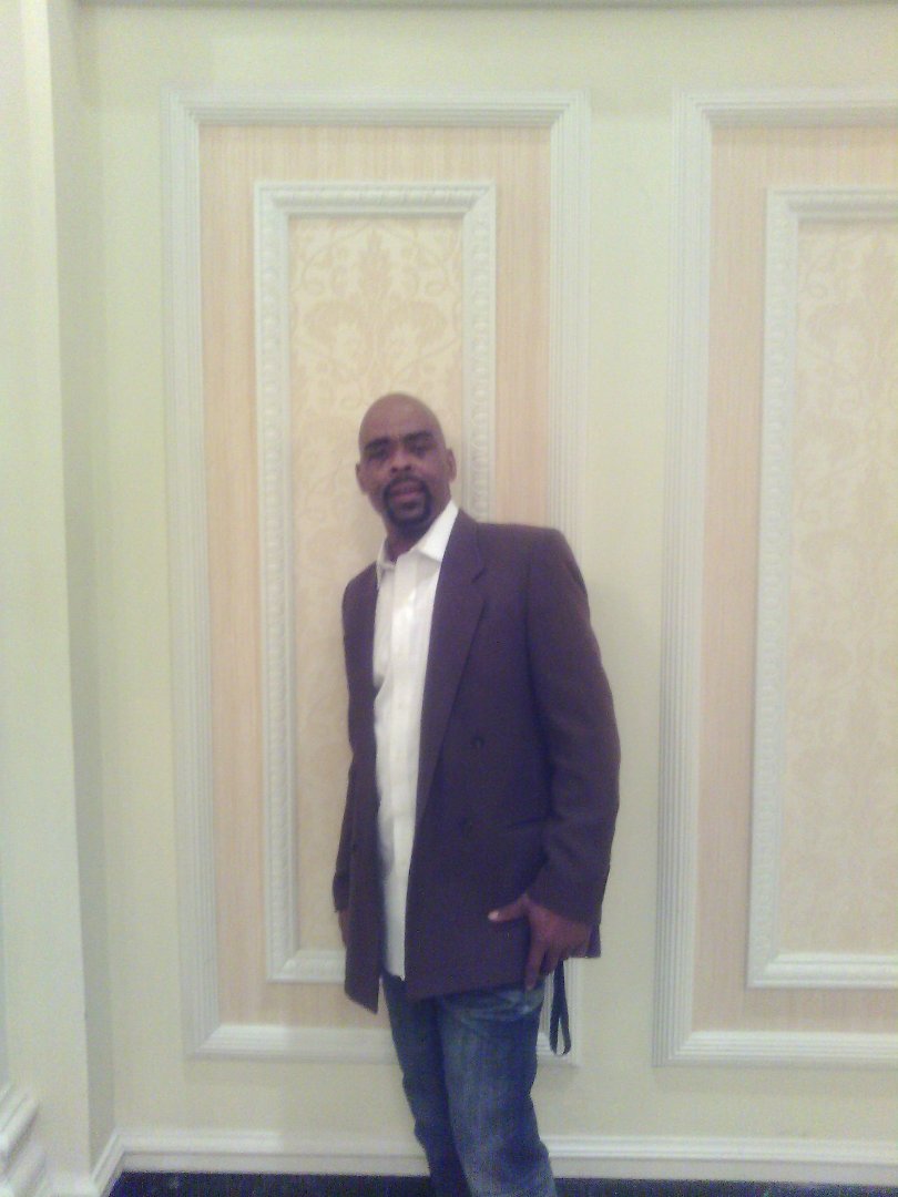 Ewing Samuel's album, Profile Pictures