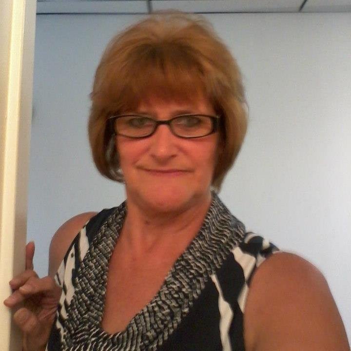 Cassandra Collins Elder's album, Profile Pictures