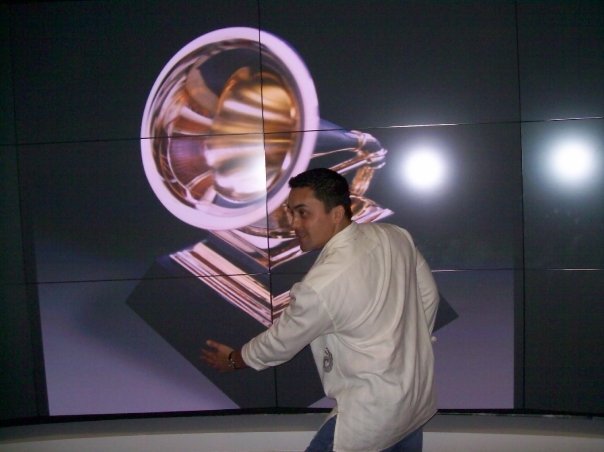 Luis Roman's album, Award Winner