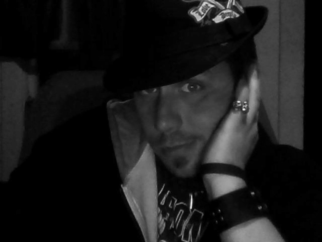 patrick black's album, Profile Pictures