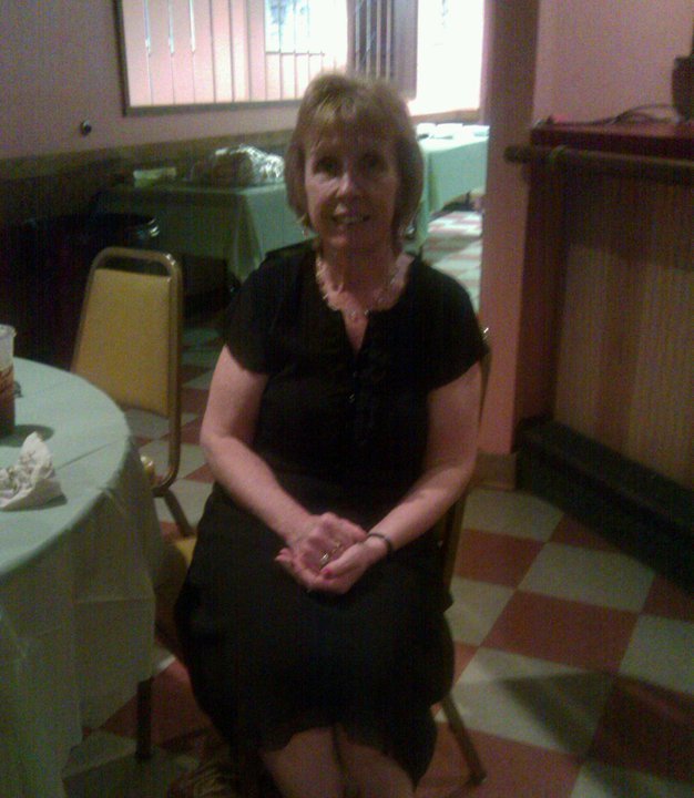 Carol Enos' album, Profile Pictures