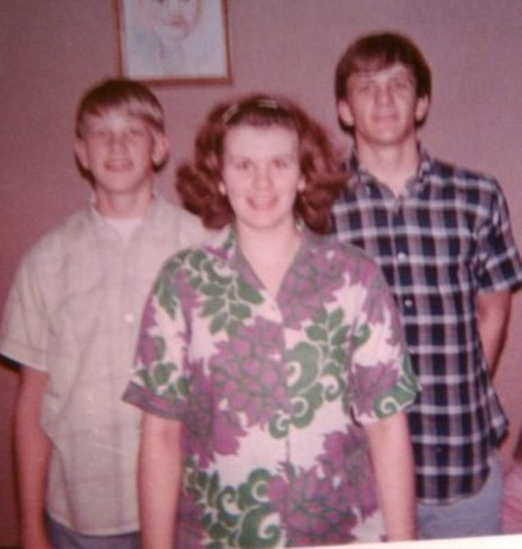 Deeann Grip's album, Profile Pictures