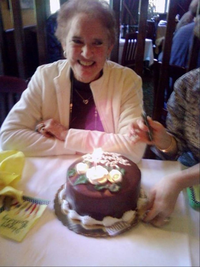 Beth Arrigo's album, Profile Pictures