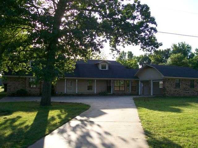 Adam Clarke's album, New House