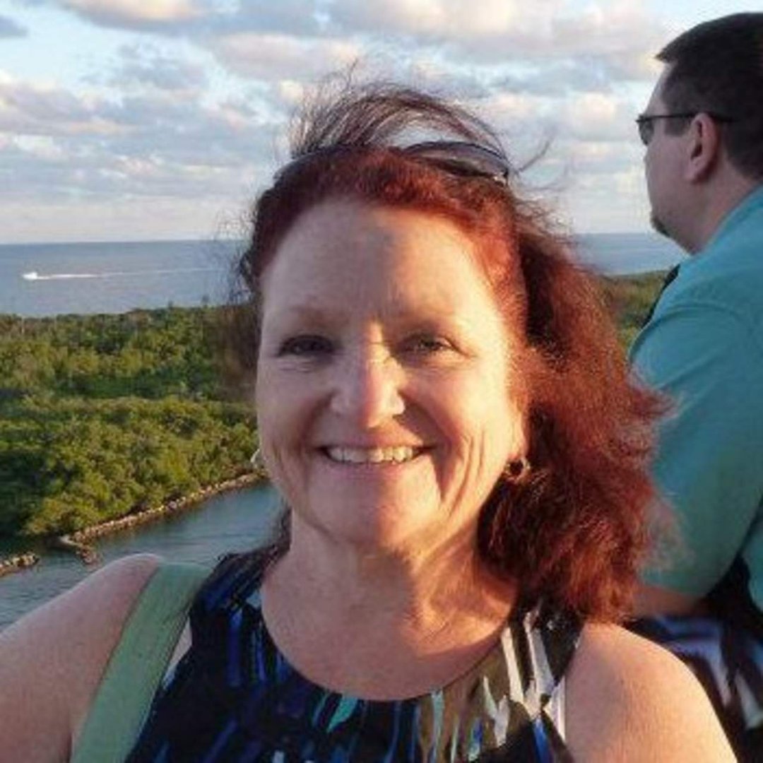 Ellen Ferraro's album, Profile Pictures