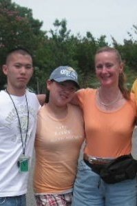 Laura Graf's album, Profile Pictures