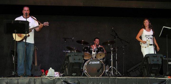 Larry Floyd's album, Battle of the Bands 2011