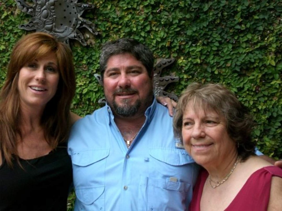 Louis P. Graner III's album, Thanksgiveing 2009