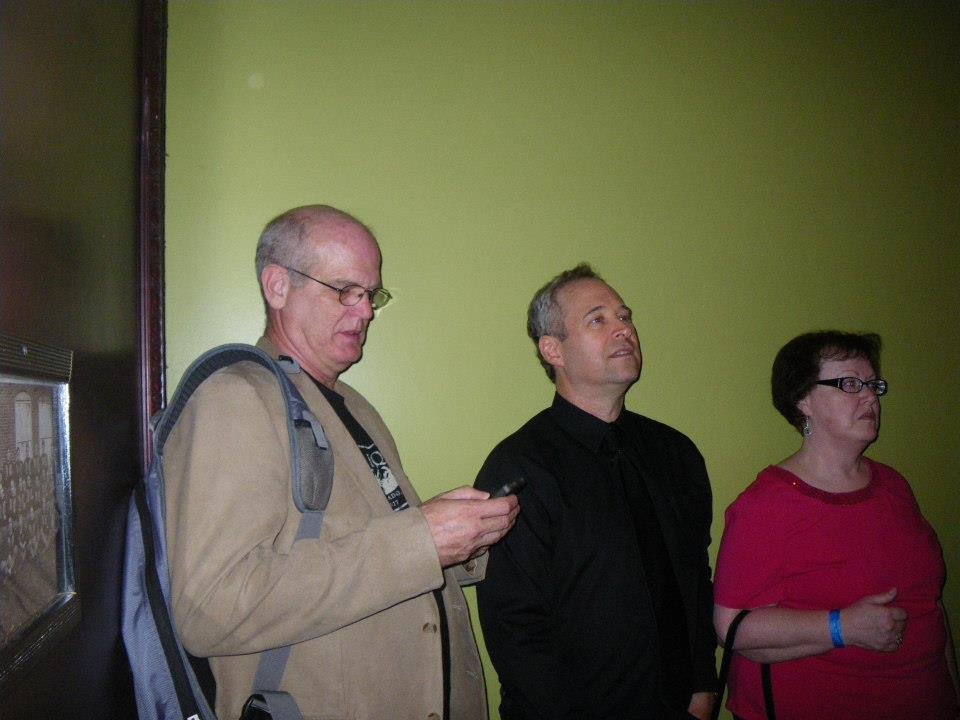 Russell Smith's album, Sexy Liberal Show Pics