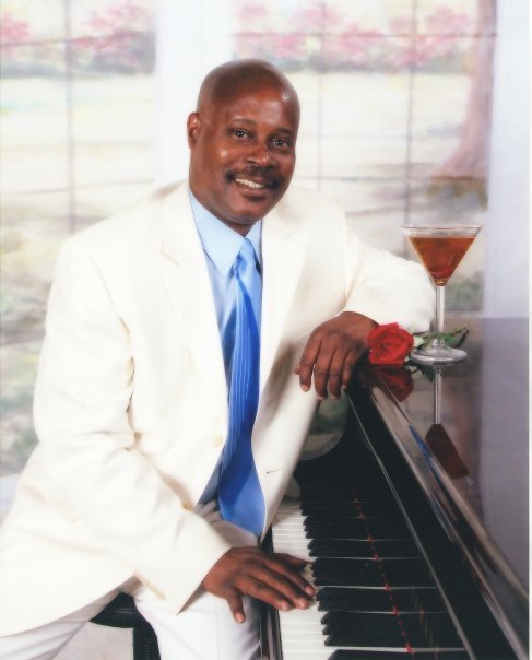 Thomas Fields' album, Profile Pictures