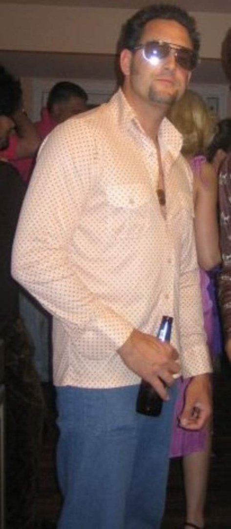 Daniel Pace's album, Profile Pictures