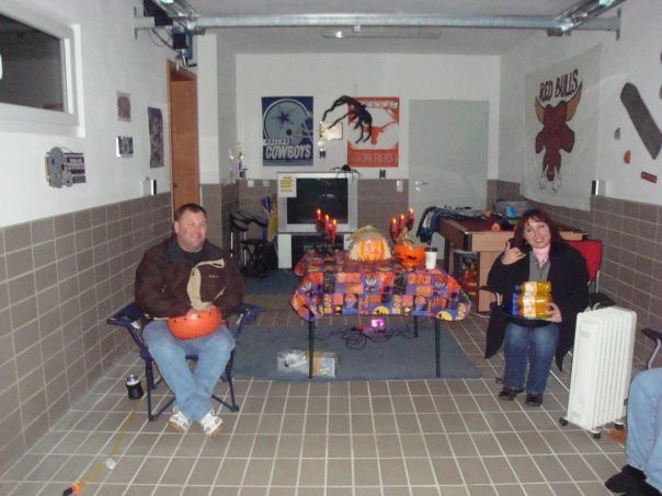 David McEntire's album, Naomi on Halloween 2009