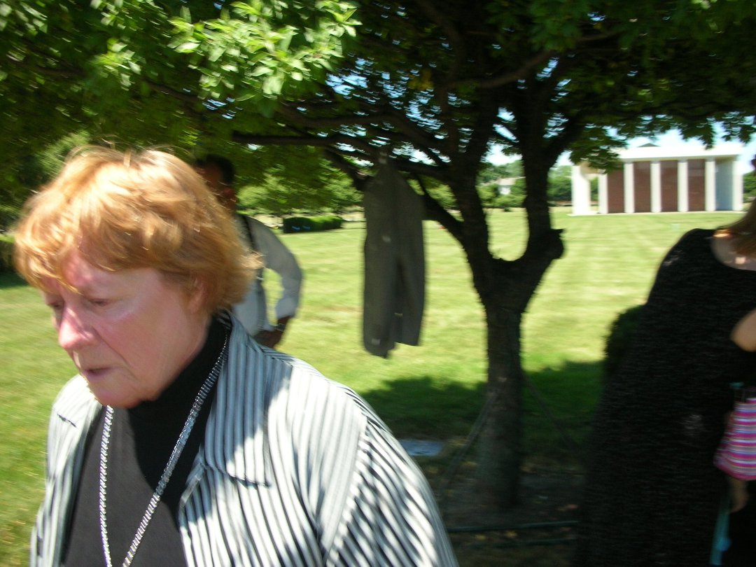 Joan Graney's album, Profile Pictures