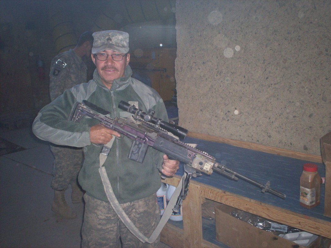 Luis Gonzalez's album, Profile Pictures