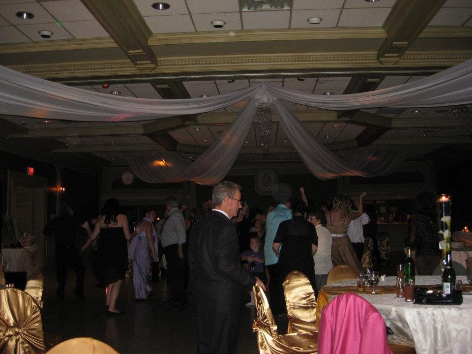 Kathelene Vizzaccaro's album, Toni's Wedding