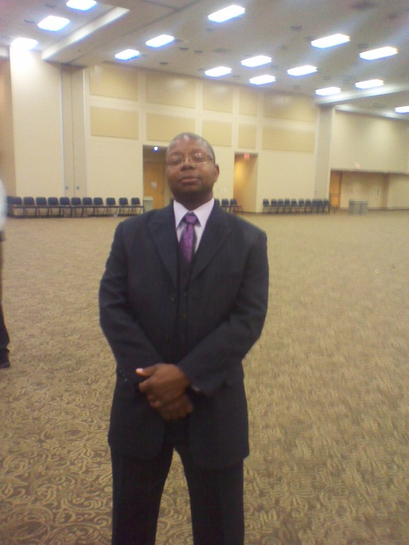 Elroy Jones' album, Profile Pictures