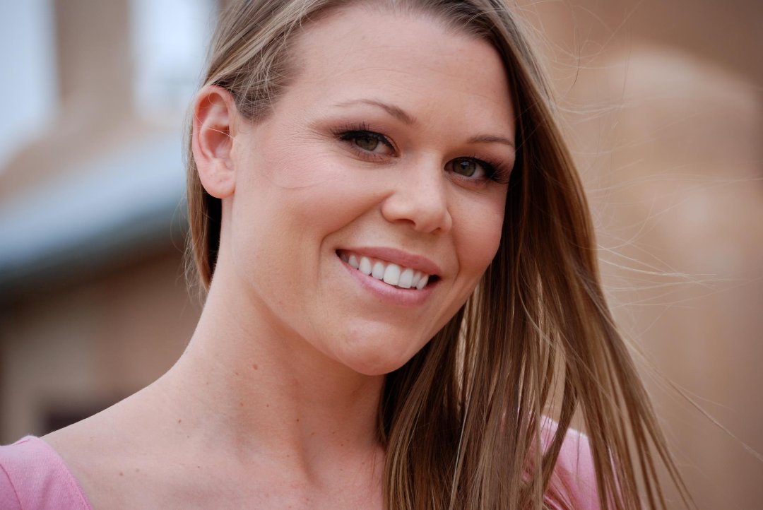 Ariel Sullivan's album, Profile Pictures