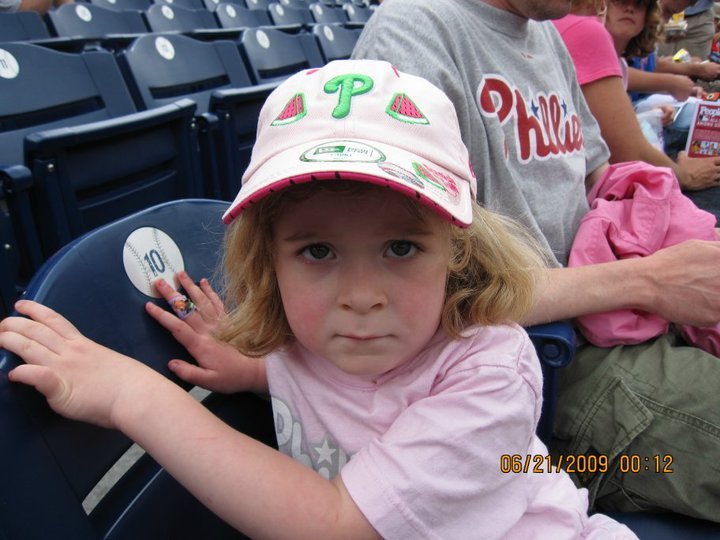 Neil Fine's album, Kenzie's first Phillies Game 6/19/09