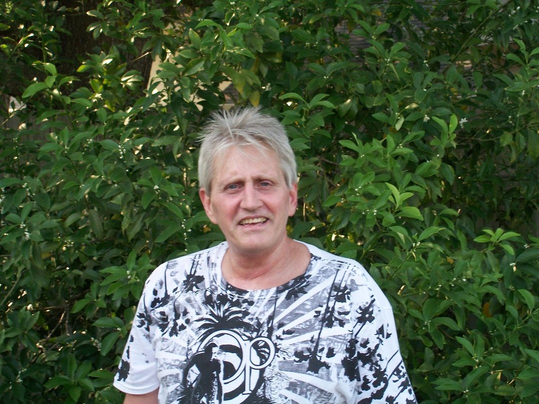 Darryl Walker's album, Profile Pictures