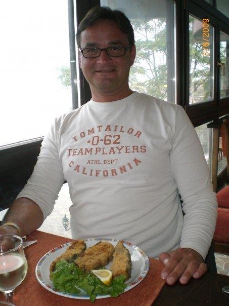 Robert Barta's album, Profile Pictures