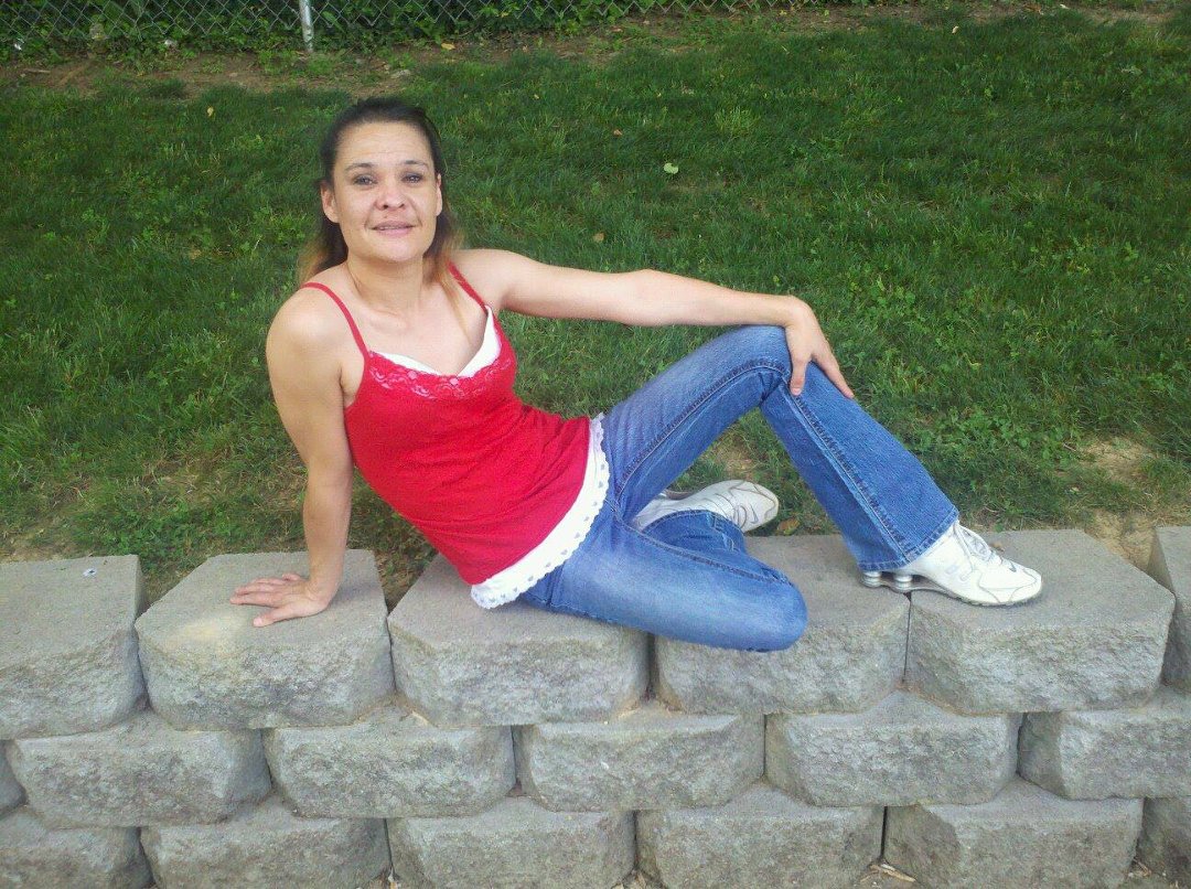 conni murphy's album, Profile Pictures