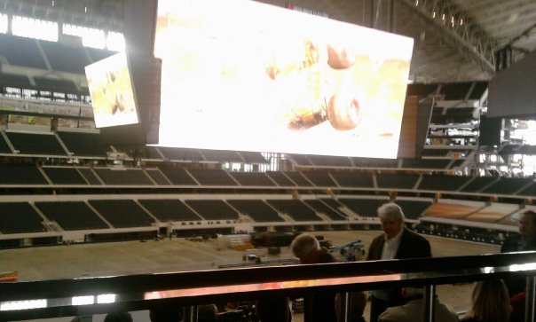 Elizabeth Peterson's album, Texas Stadium