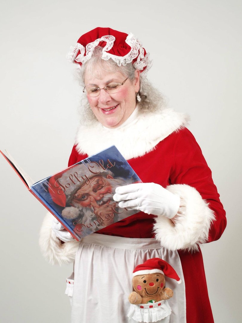 Bruce W Arnold's album, Santa & Mrs C Christmas 2011