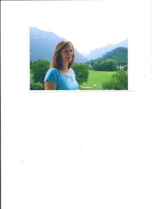 Laura Graf's album, Profile Pictures