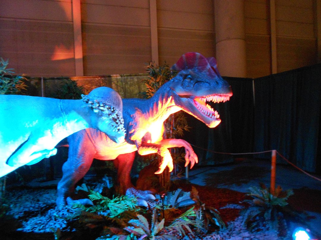 Cindy Lee's album, Discover The Dinosaurs