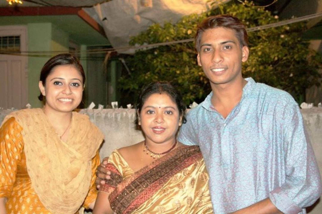 Amit Dasgupta's album, Kali Puja @ Mahamayatola, Kolkata