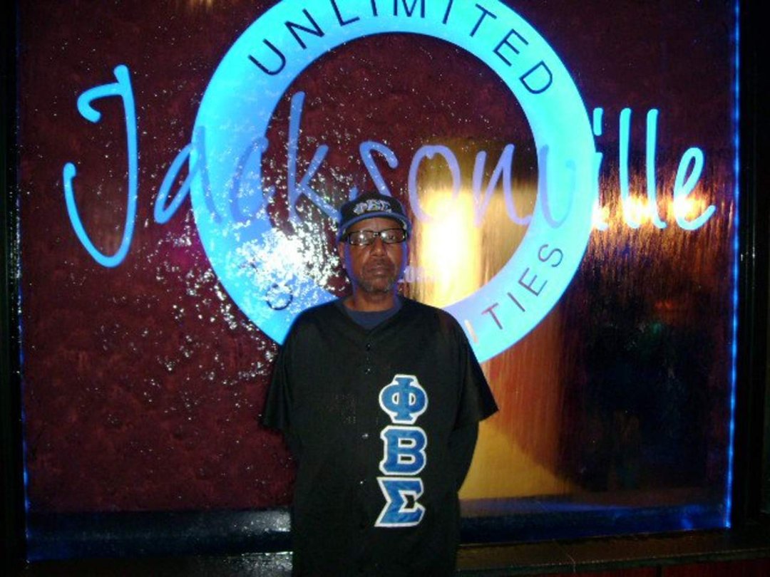 Timothy Ellison's album, Profile Pictures