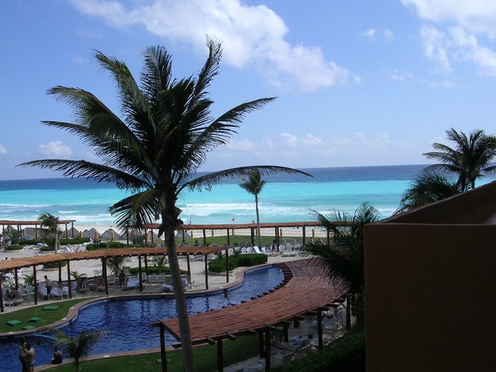 Nancy Hall's album, Mark's Cancun pictures, February, 2011