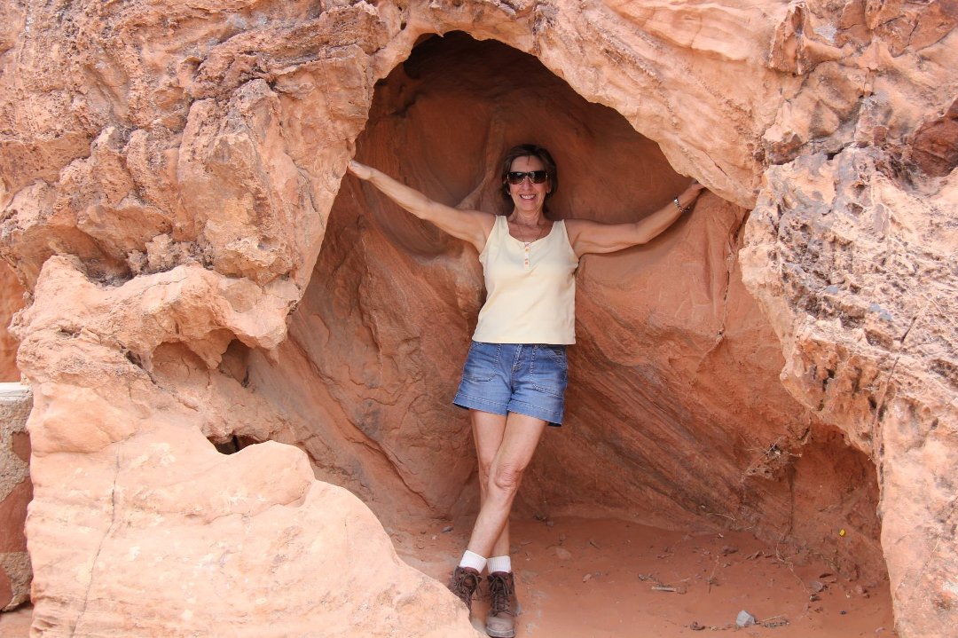 Anna Adams' album, Cover Photos