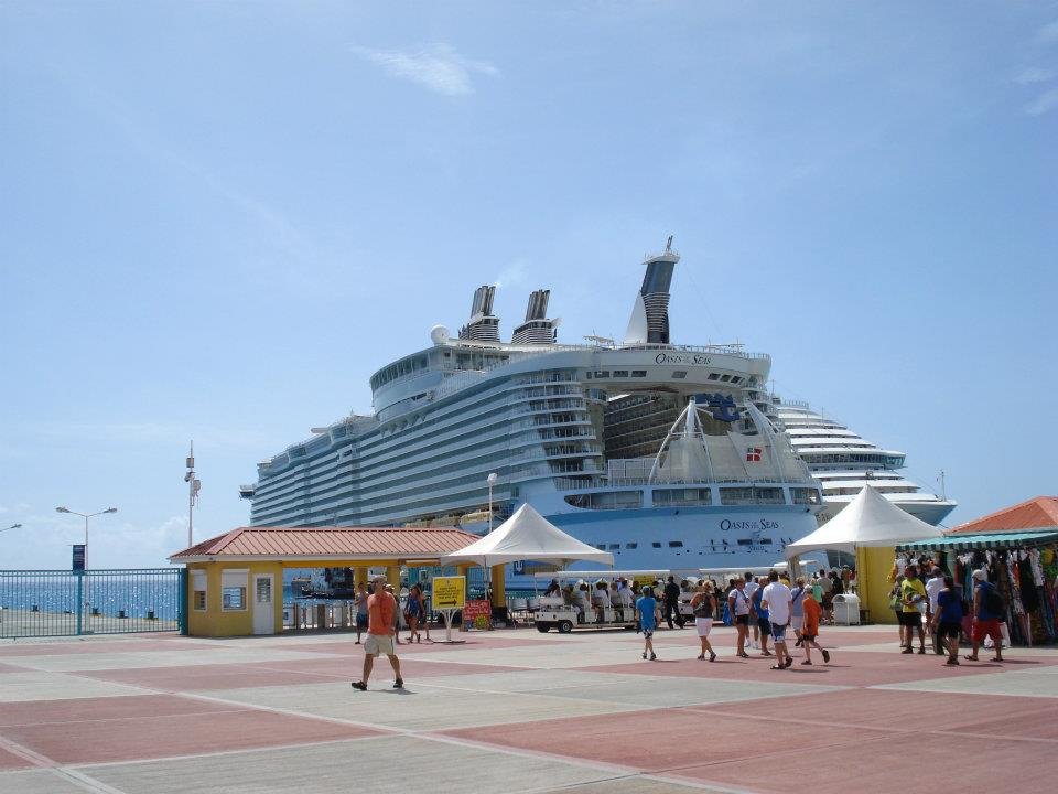 Cesar Gustilo's album, Royal Caribbean 2011