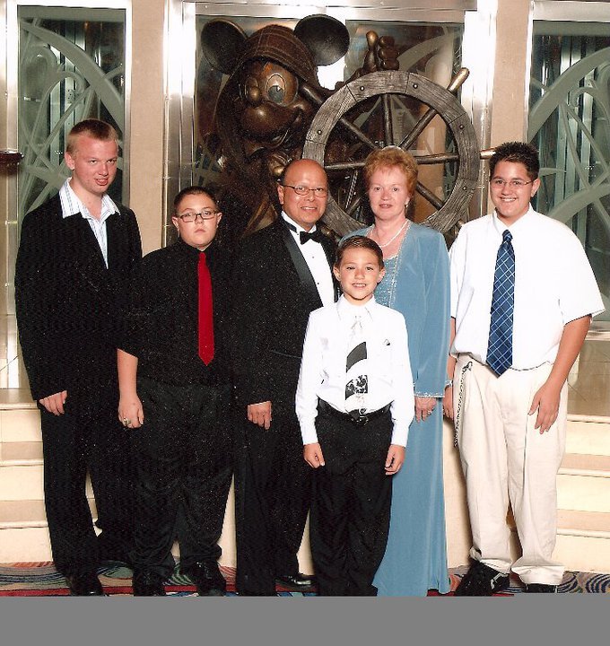 Robert Hong Ng's album, My Family