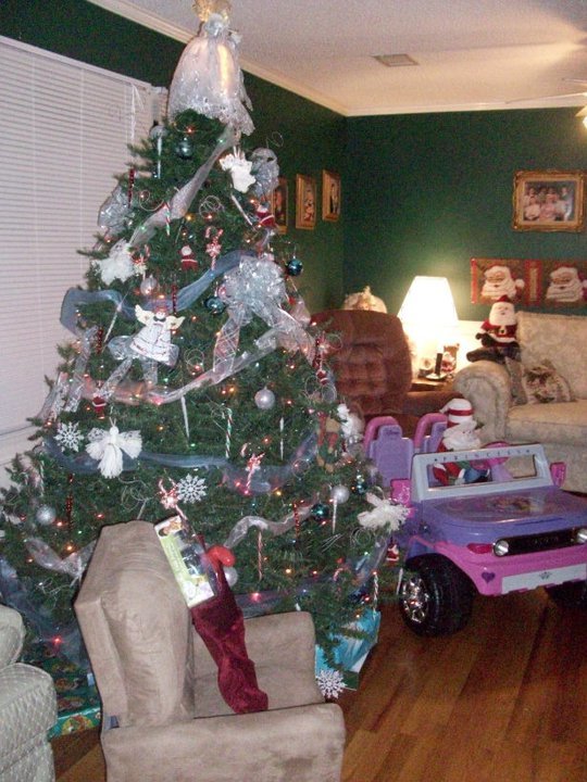 Aleshia Vaughan's album, Christmas 2010