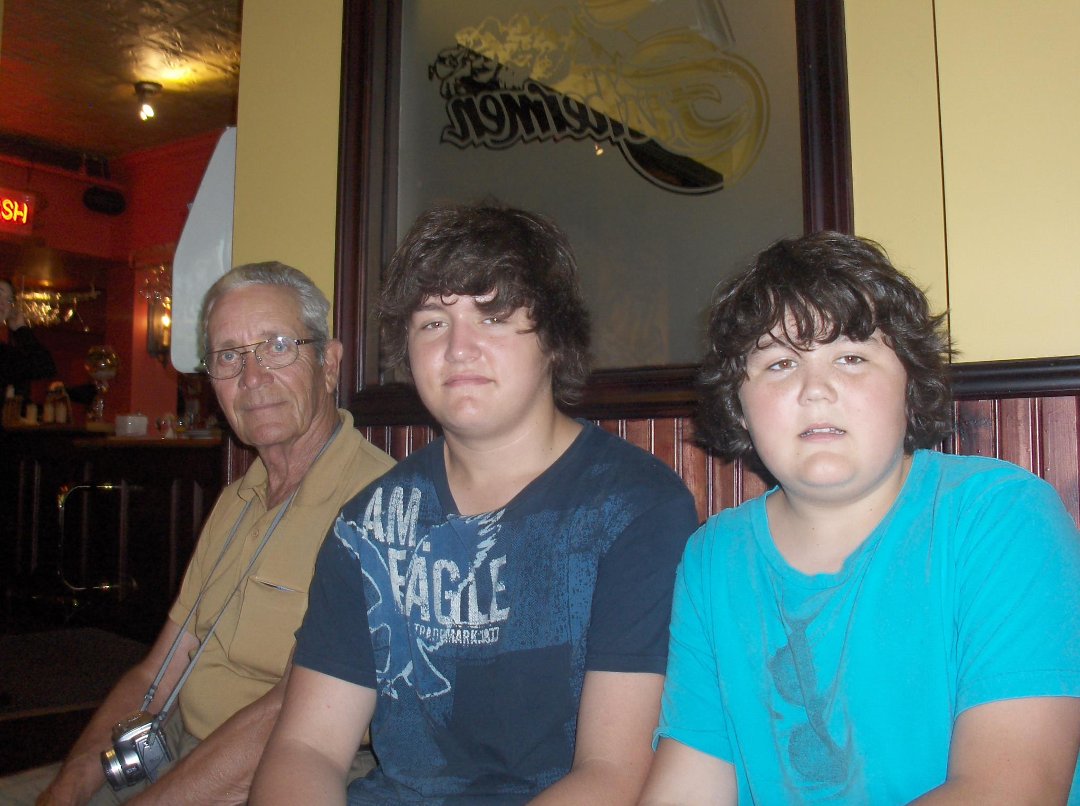 Ray Doepel's album, Profile Pictures