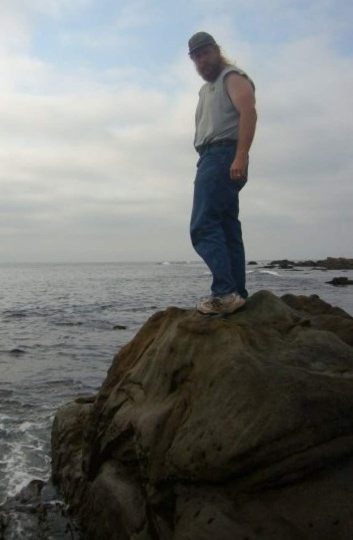 Tom Mozzetti's album, Profile Pictures