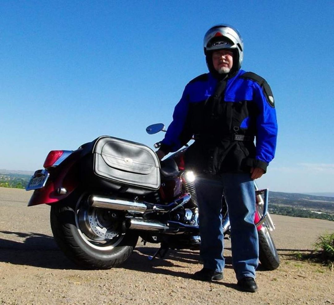 Robin (Rob) Hammitt's album, Profile Pictures