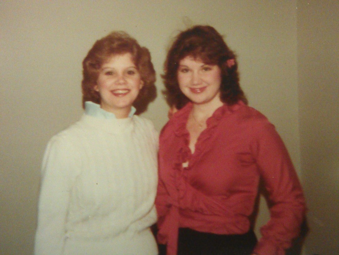Phyllis Powers' album, Profile Pictures