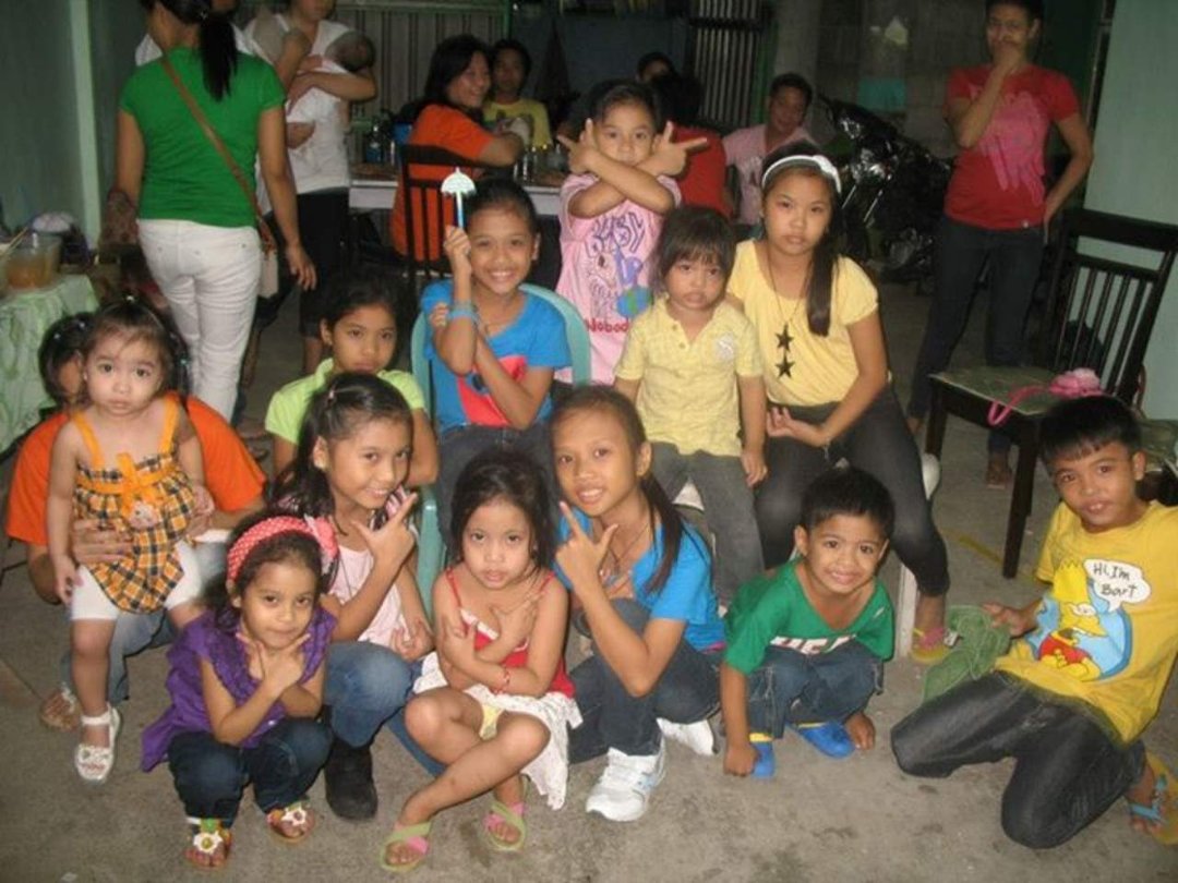 May Roxas' album, Dabarkad's 6th Xmas Party