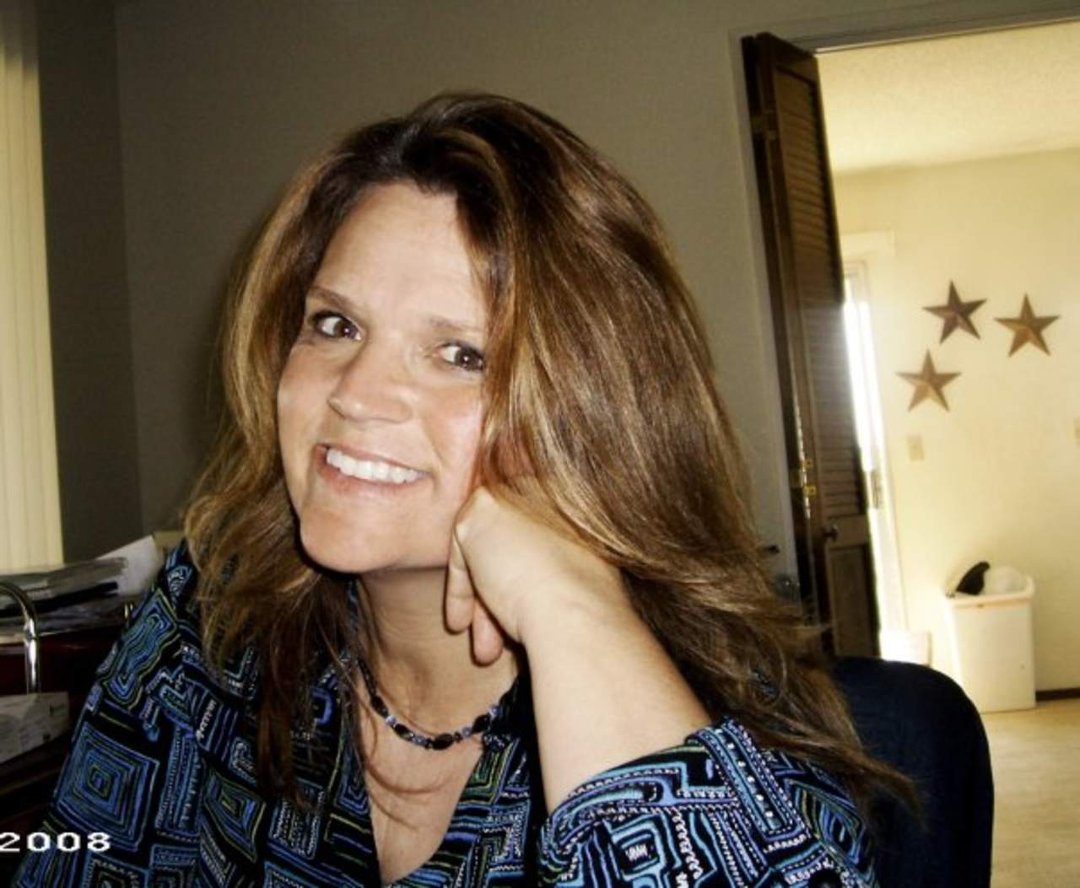 Polly Daw's album, Profile Pictures