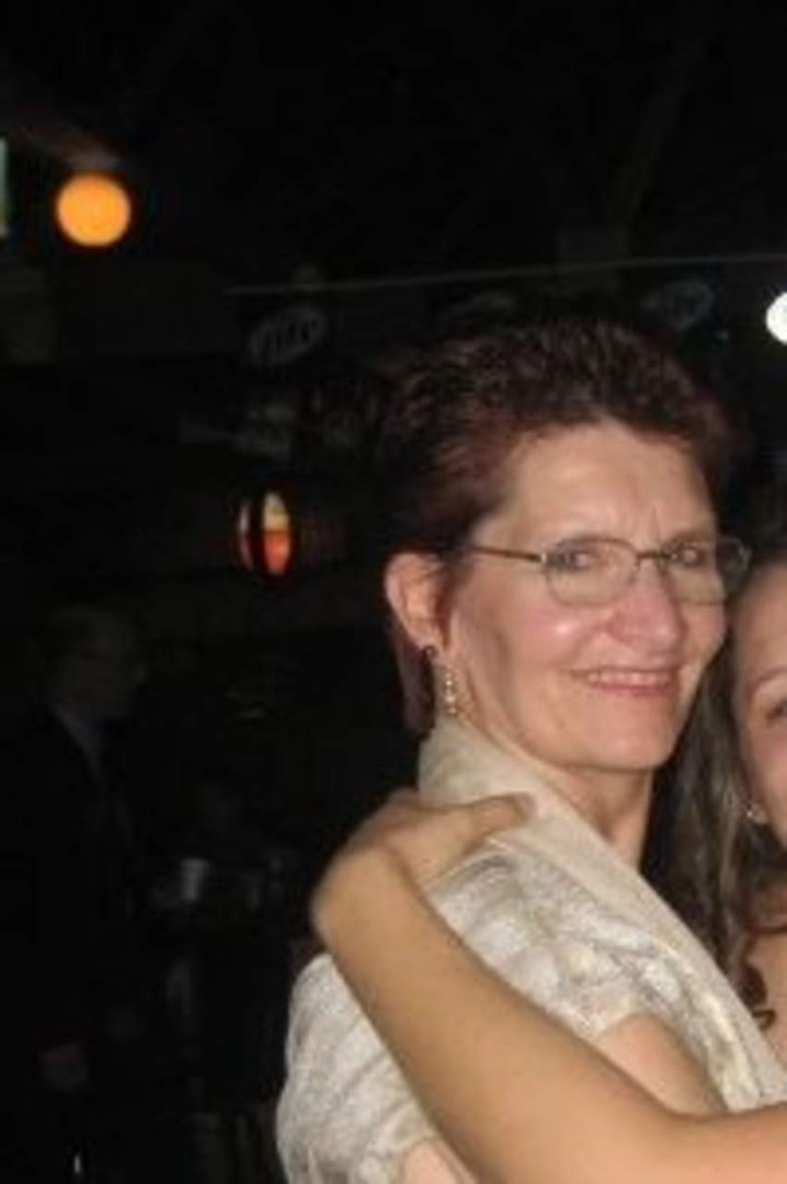 Susan Gair's album, Profile Pictures