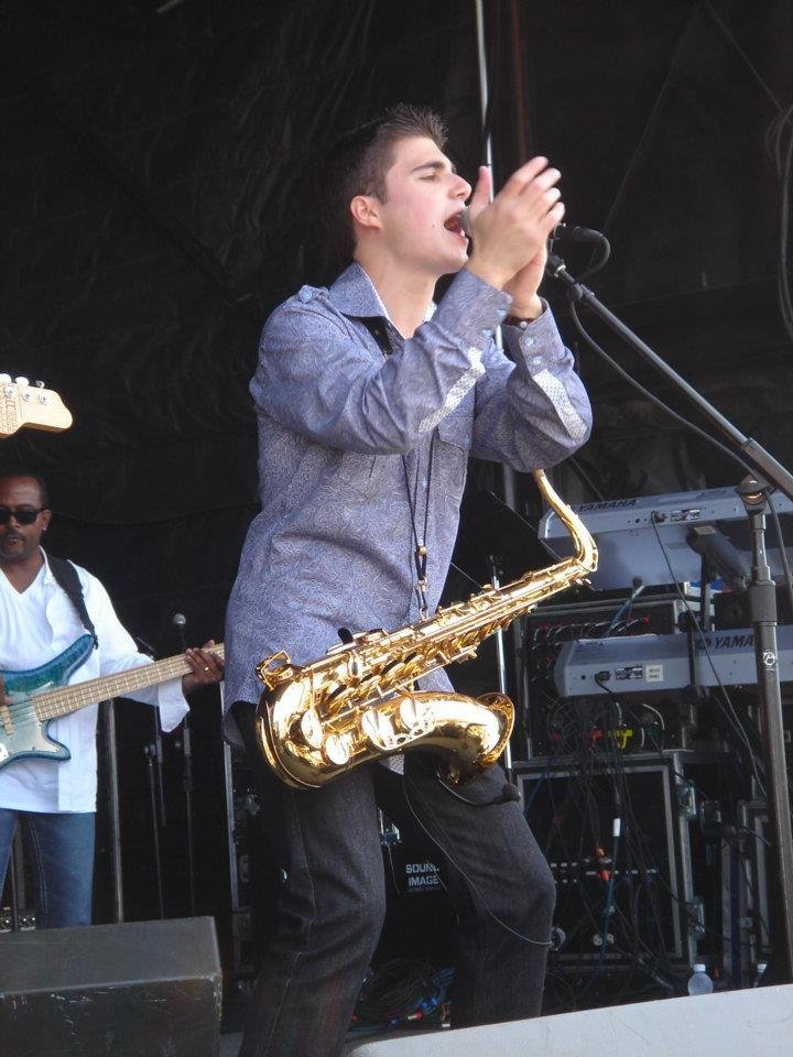 Robert Damia's album, Vincent Ingala Newport Regency Jazz Fest