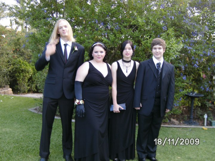 Sara Bean's album, Kellie's Year 12 Graduation