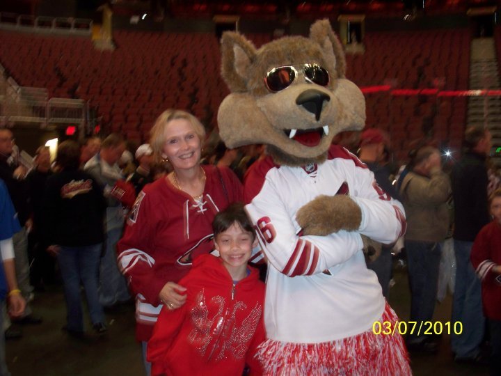 Sharon Engelbeck's album, Coyotes Charity day