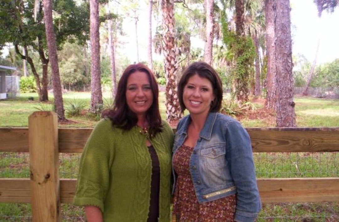 Lori Howard's album, Thanksgiving 2009 ( + a little extra from this year!)