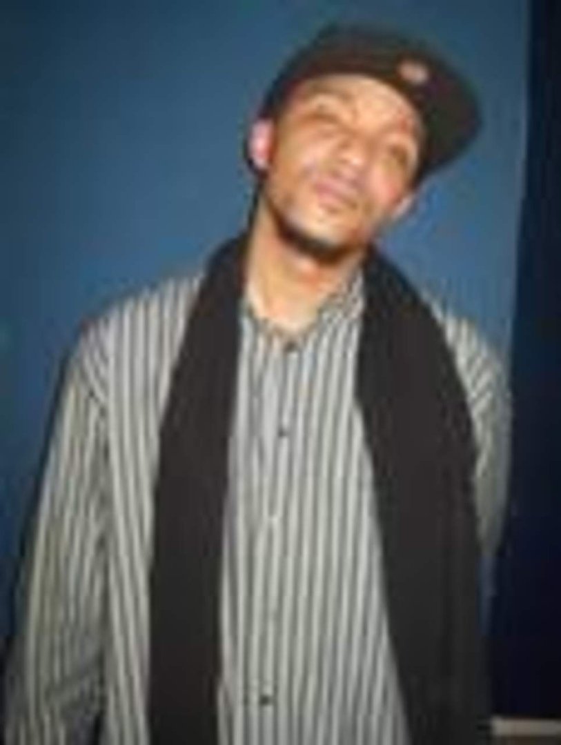 Derrick Maxwell's album, Profile Pictures